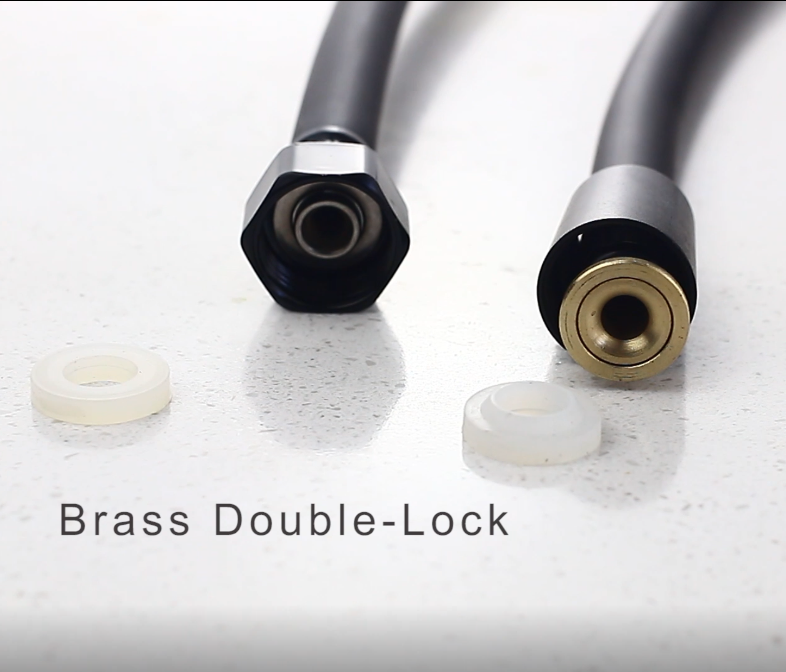 Manguera negra premium gratuita (1,5 m)