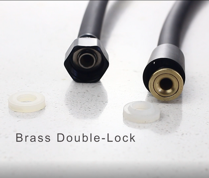 Manguera negra premium gratuita (1,5 m)